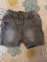 Shorts Jeans Gr. 80 Prénatal Mädchen Niedersachsen - Schüttorf Vorschau