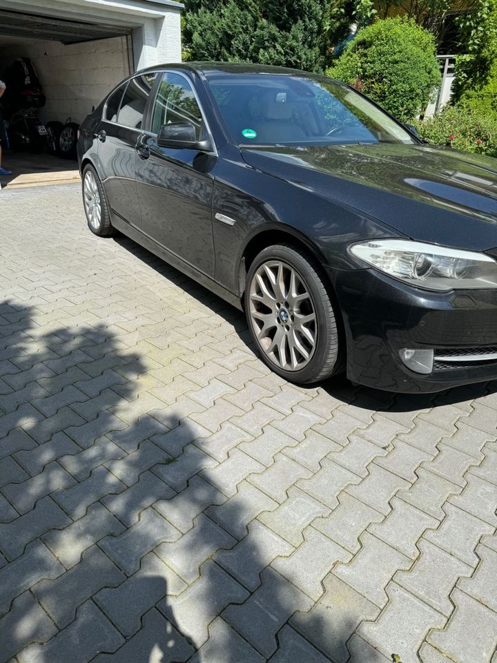 BMW 530i -Limo in Rösrath