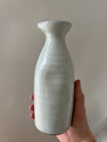 Sake Flasche aus Keramik oder Vase aus Japan Stuttgart - Stuttgart-Nord Vorschau