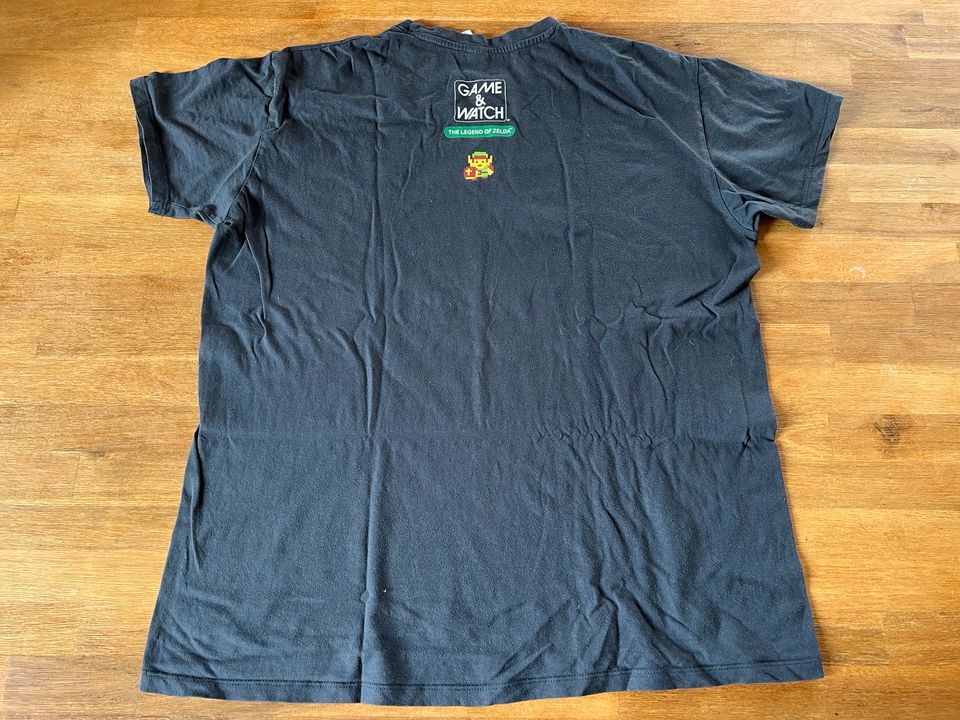 Legend of Zelda Game and Watch Shirt Größe L in Geisenfeld