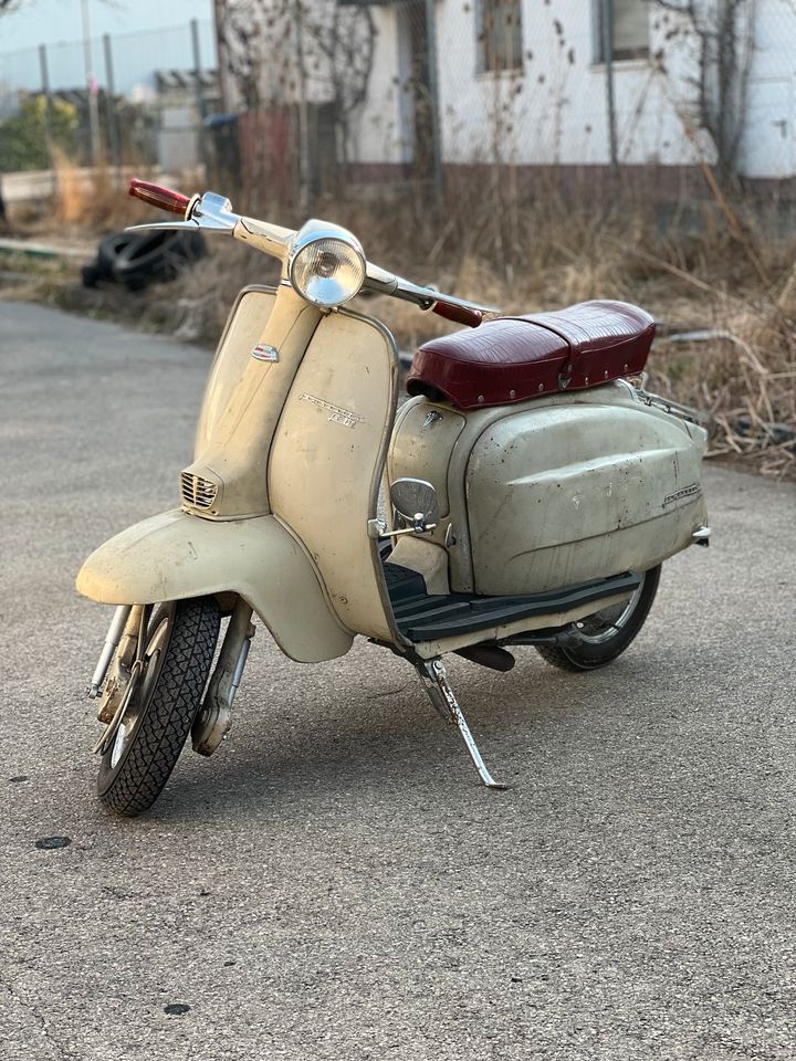 Lambretta LI 150 (no Vespa) in Weilheim