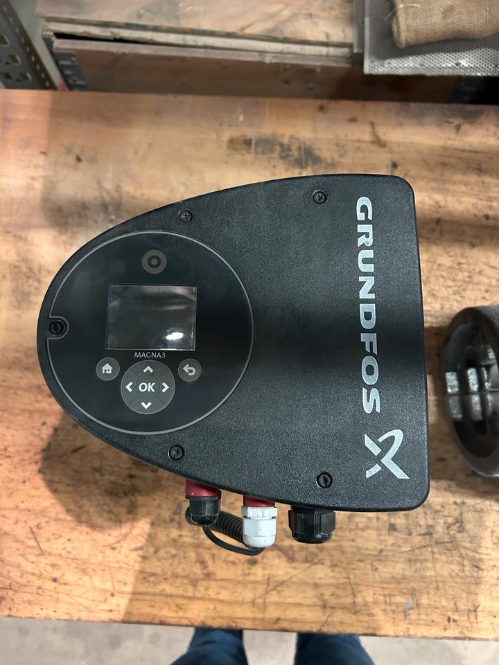 Grundfos Magna3 32-120 F220, Heizungspumpe, Pumpe, Wasser,Heizung in Dillingen (Donau)