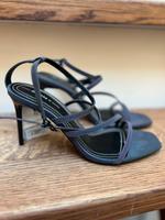 Bershka Sandalette Damen Stiletto High Heel offen Schuh FWechs 37 Niedersachsen - Heidenau Vorschau