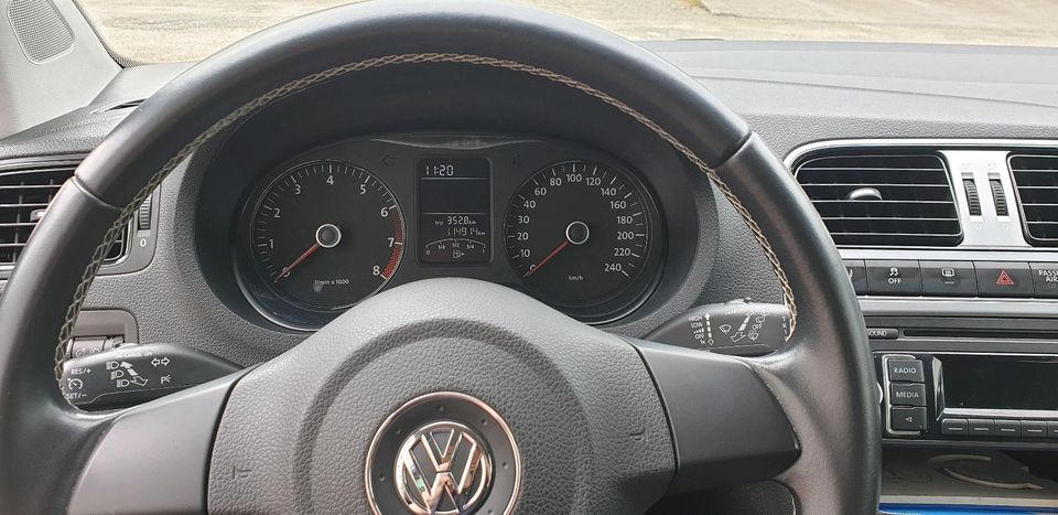 Vw  Polo  V  Matsch  6R . 105 PS in Mosbach