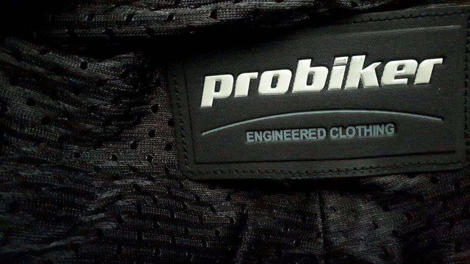 Motorrad Lederhose Probiker gr.52 in Schwarz mit Protektoren in Halver