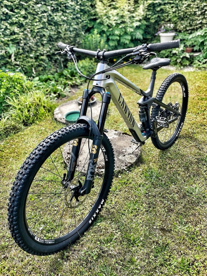 Canyon Strive CFR Underdog (L) MTB Enduro Downhill Fully Carbon in Detmold