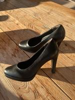 NEU Tamaris Pumps 40 schwarz Bayern - Kiefersfelden Vorschau