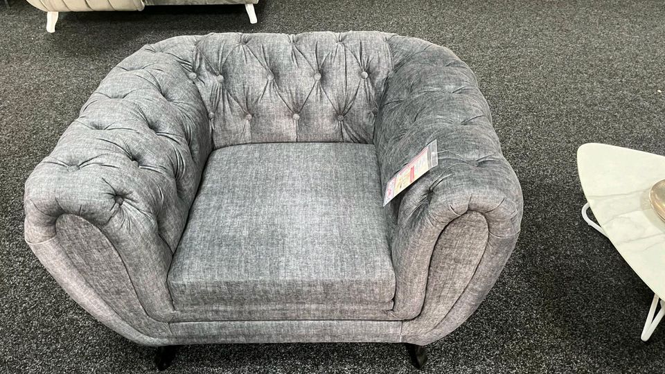 Sofa 3-2-1 Couchgarnitur Chesterfield grau Möbel Outlet Hütte in Georgsmarienhütte