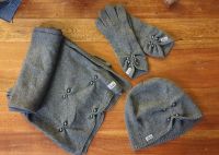 ROECKL Cashmere Perlen Set: Schal Mütze Handschuhe grau ONE SIZE Berlin - Lichtenberg Vorschau