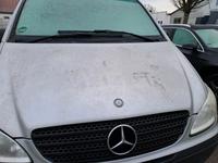 Mercedes vito  Motorhaube Bayern - Dorfen Vorschau