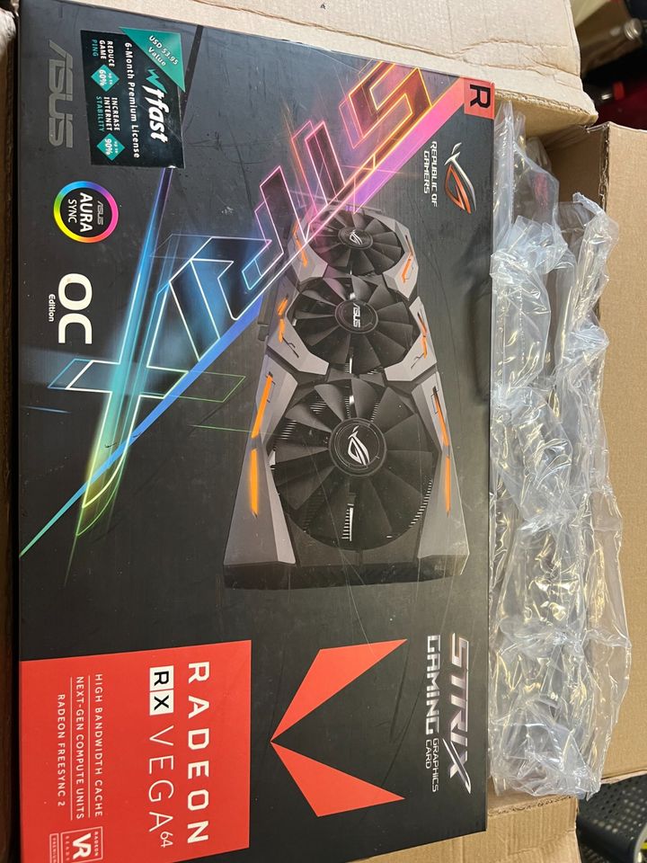 Radeon RX VEGA64 8GB in Kerpen