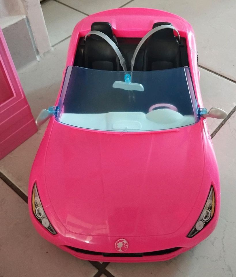 Barbie Kleiderschrank und Cabrio, Auto in Detmold