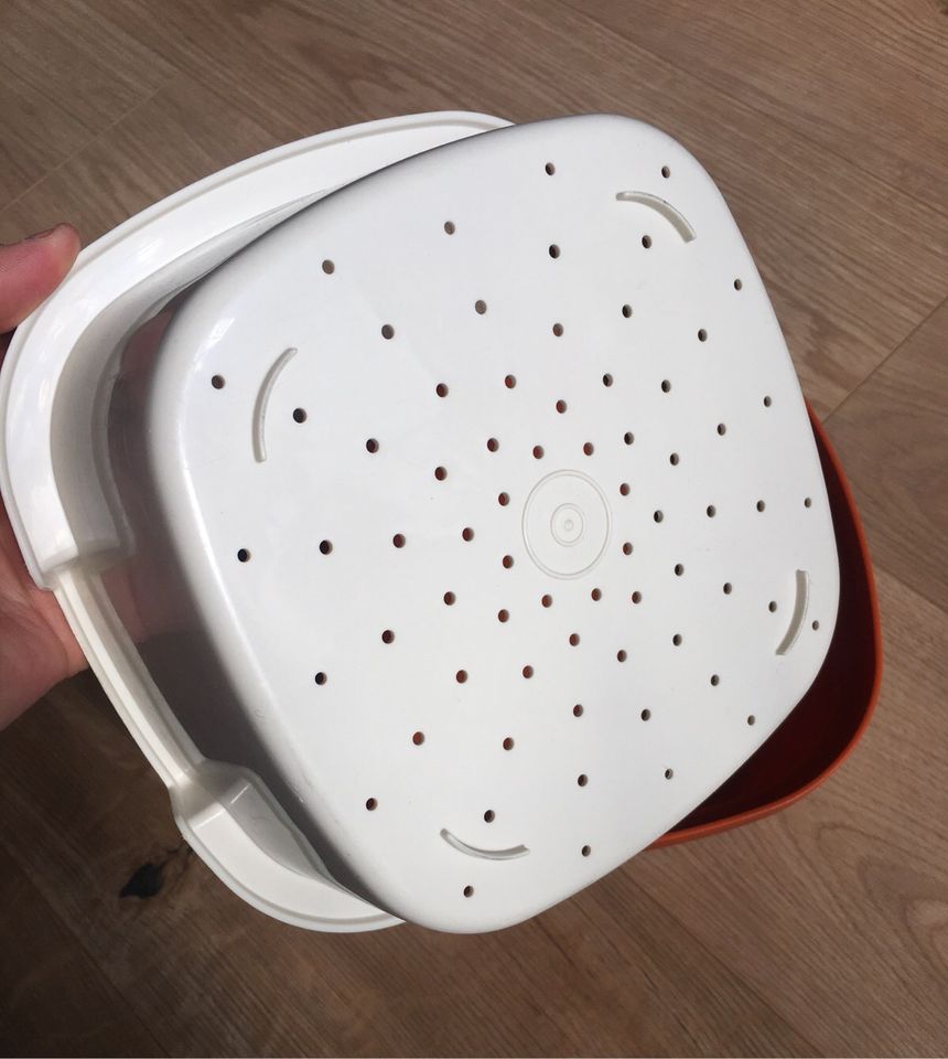 Vintage Original Tupperware Schüssel Sieb in Köln