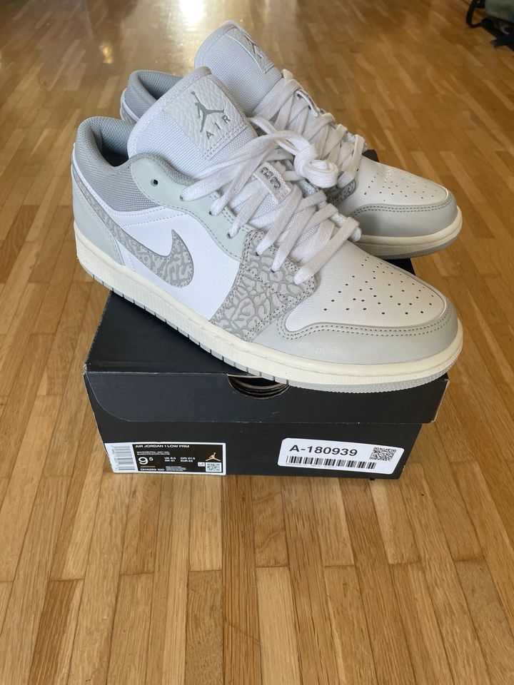 Nike Air Jordan 1 low prm Größe 43 neu in München