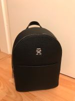 Tommy Hilfiger Damen Rucksack in Schwarz Schleswig-Holstein - Bad Segeberg Vorschau