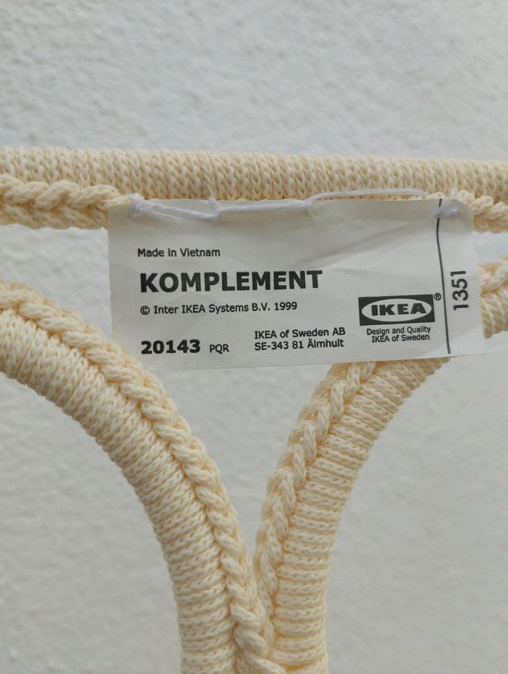 Ikea Komplement Schal Halter in Niederalteich