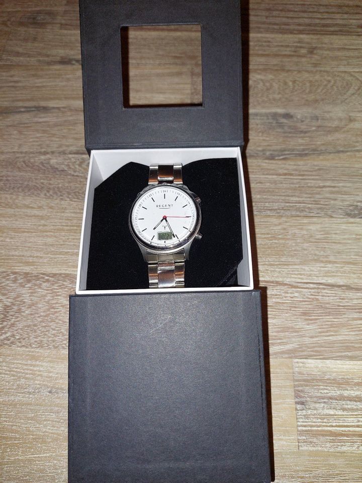 Funkuhr Regent FR-279 - Armbanduhr mit Original-Etui in Nordrhein-Westfalen  - Niederkassel | eBay Kleinanzeigen ist jetzt Kleinanzeigen