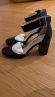 Prada Pumps Gr. 38,5 neu mit Karton Hessen - Nauheim Vorschau