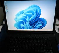 15,4 Zoll Notebook Fujitsu ESPRIMO Mobile X9525 & Docking Station Bayern - Dasing Vorschau