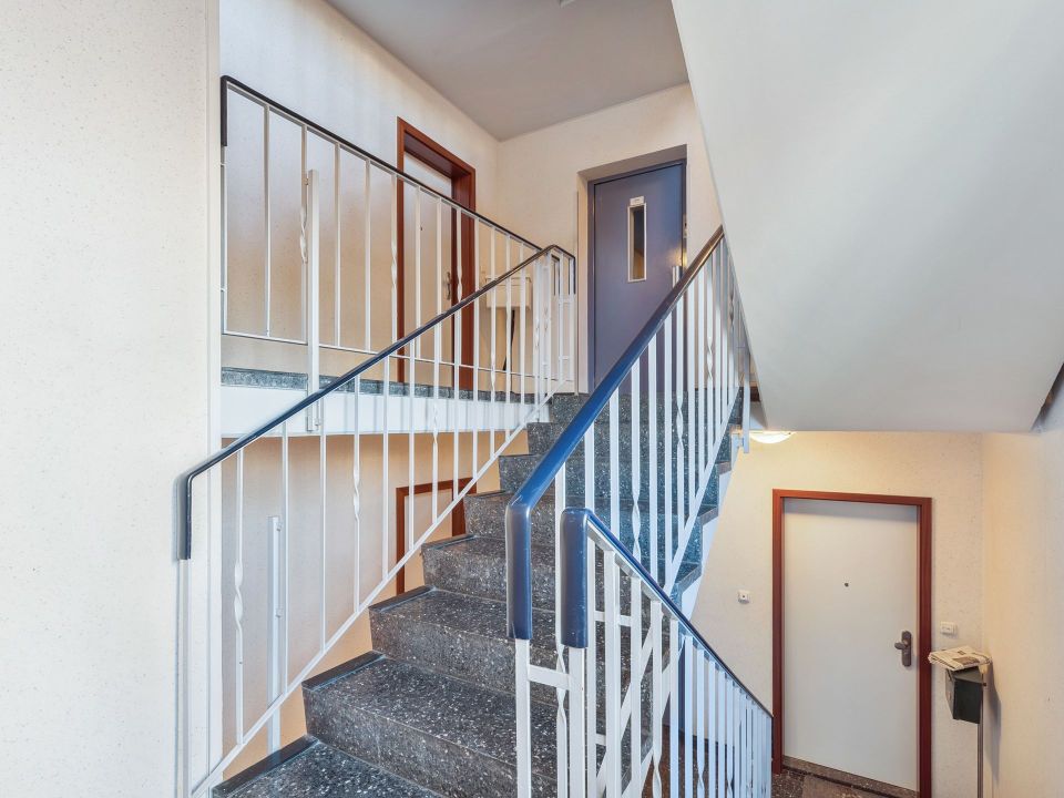 Gepflegte 3-Zimmer-Wohnung mit Balkon und Aufzug in ruhiger Lage von Isernhagen-Altwarmbüchen in Isernhagen