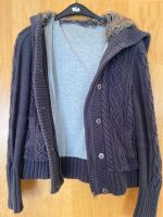 Strickjacke grau Bayern - Rattelsdorf Vorschau