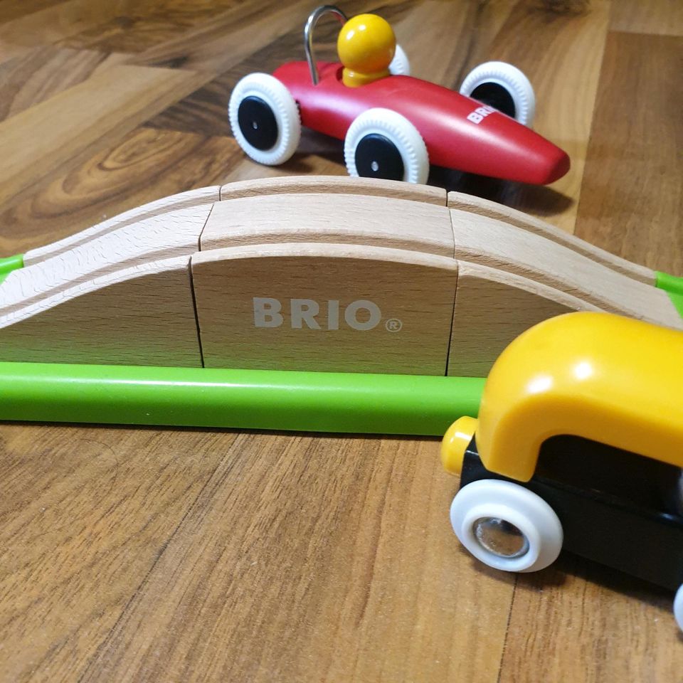 Brio Holzspielzeug Auto in Iserlohn