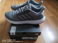 Adidas Ultrabounce größe 41 1/3 Baden-Württemberg - Villingen-Schwenningen Vorschau