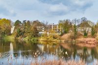 HELLE 5-ZIMMER-FAMILIENWOHNUNG  MIT DIREKTEM BLICK AUF DEN KOENIGSSEE Berlin - Dahlem Vorschau