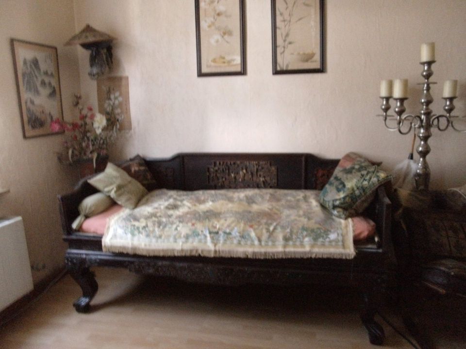 Antike chinesische Tagesliege Opiumliege Daybed Couch Sofa Holz S in Leichlingen