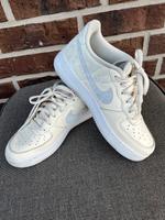 Nike Air Force Größe 40 beige Niedersachsen - Dinklage Vorschau