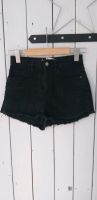 zara shorts stickerei gr.34/36 schwarz jeans gr.xs/s Niedersachsen - Wilhelmshaven Vorschau