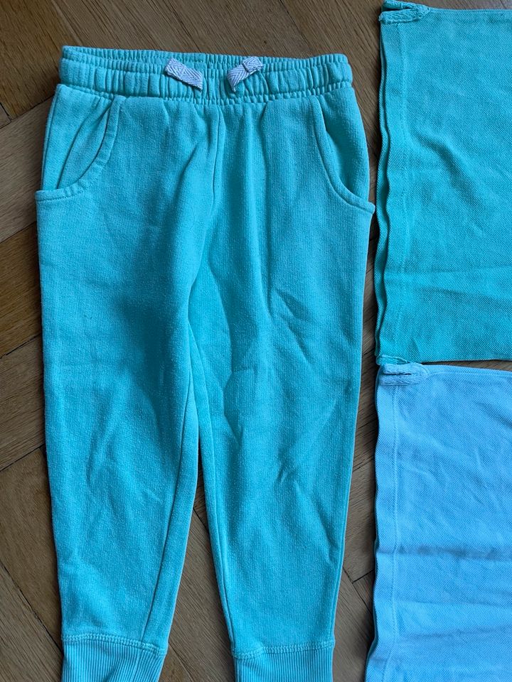 Next Zara 98 104 Mint Hellblau Uni Polohemd T-shirt Jogginghose in Leipzig