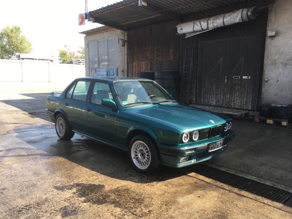 BMW, E30, BJ 1991 in Staufen im Breisgau