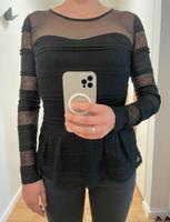 GUESS Bluse hochwertige Spitze schwarz Niedersachsen - Wolfsburg Vorschau