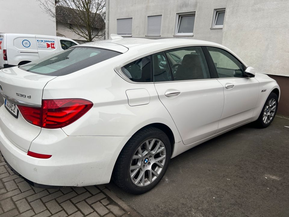 BMW 5 GT . 13000€ in Gießen