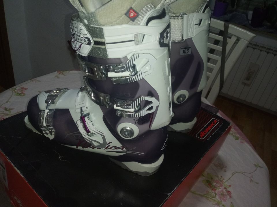 Damen Skischuhe Nordica Belle Pro in Lippetal