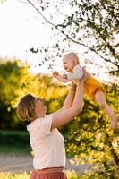 Familienfotograf / Familienfotoshooting / Familienfotosession Bayern - Kaufbeuren Vorschau