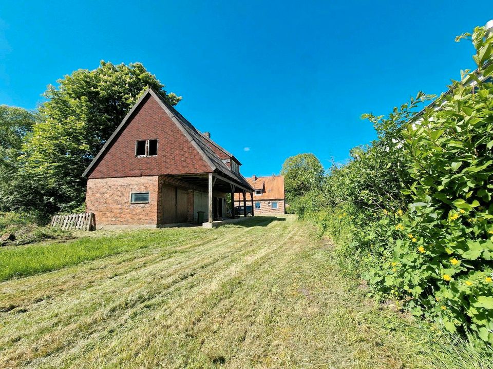 Einfamilienhaus mit großem Grundstück in optimaler Lage in Dahlenburg