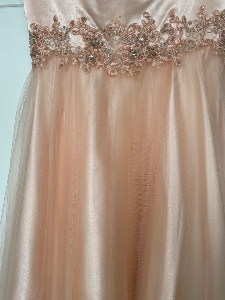 Kleid rosa lachsfarbend Spitze Hochzeit Abiball Geburtstag in Herne