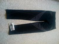 Schöne NEUE Sport-Leggings (Tight)  Gr.M, schwarz/grau Sachsen - Annaberg-Buchholz Vorschau
