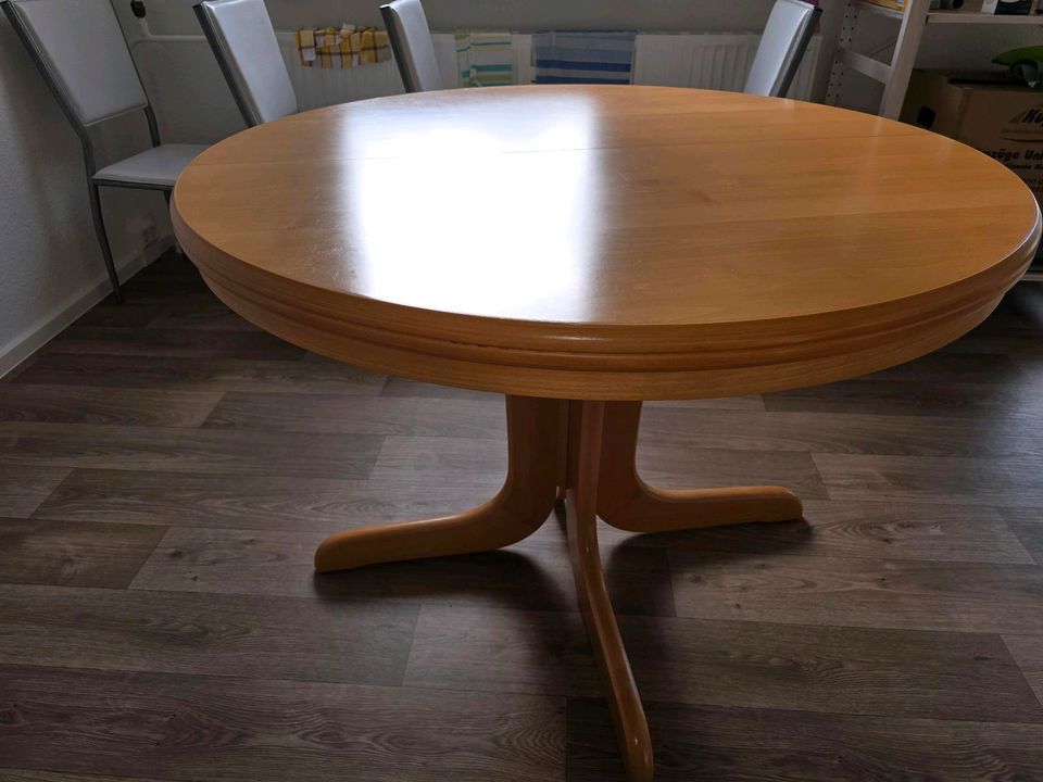 Runder Tisch (ausziehbar) 110 cm Durchmesser in Cottbus