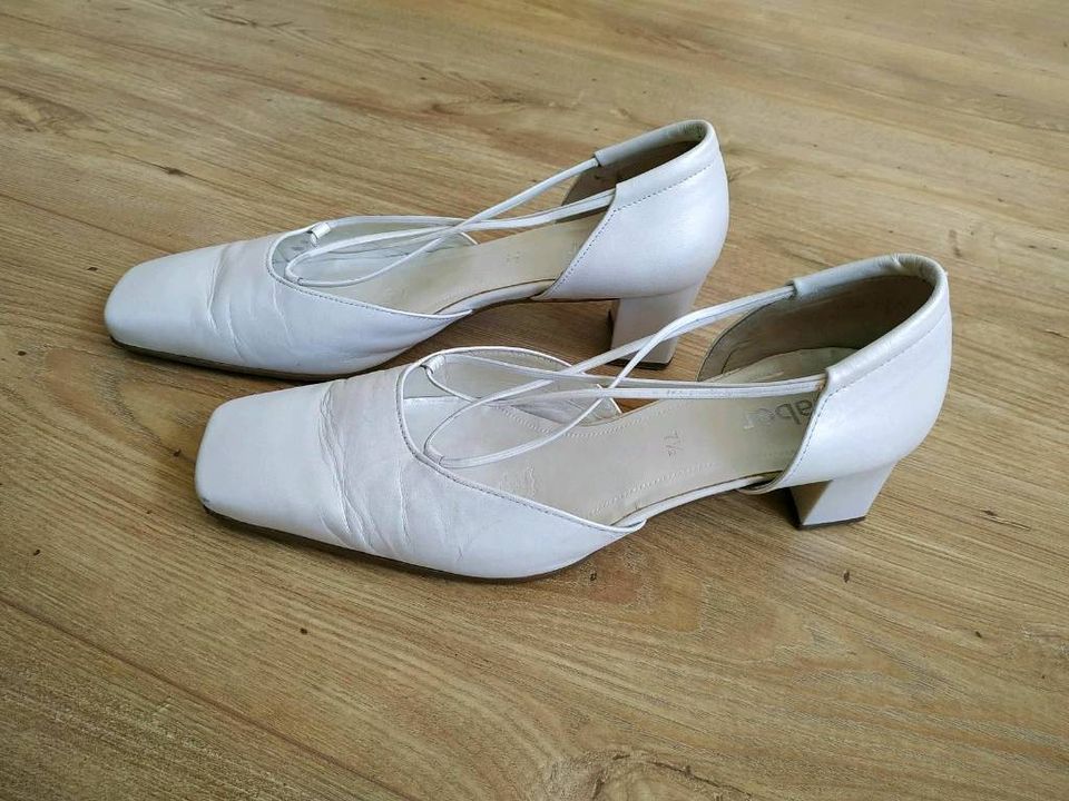 GABOR Brautschuhe Größe 41 / 7,5 Pumps 25.461.60 off-white weiss in Bochum  - Bochum-Nord | eBay Kleinanzeigen ist jetzt Kleinanzeigen