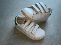 Turnschuhe Sneaker Gr. 24 Adidas weiß grün Nordrhein-Westfalen - Halle (Westfalen) Vorschau