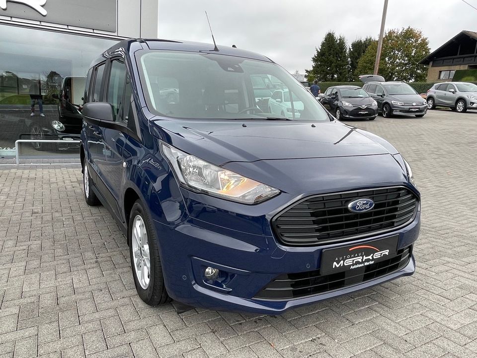 Ford Tourneo Connect Trend/Sitzheizung/PDC/Tempomat in Nister-Möhrendorf