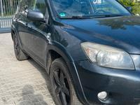 Toyota rav 4. Diesel 2,2. Verliert kühl  Wasser.  Fest Preis Königs Wusterhausen - Zernsdorf Vorschau