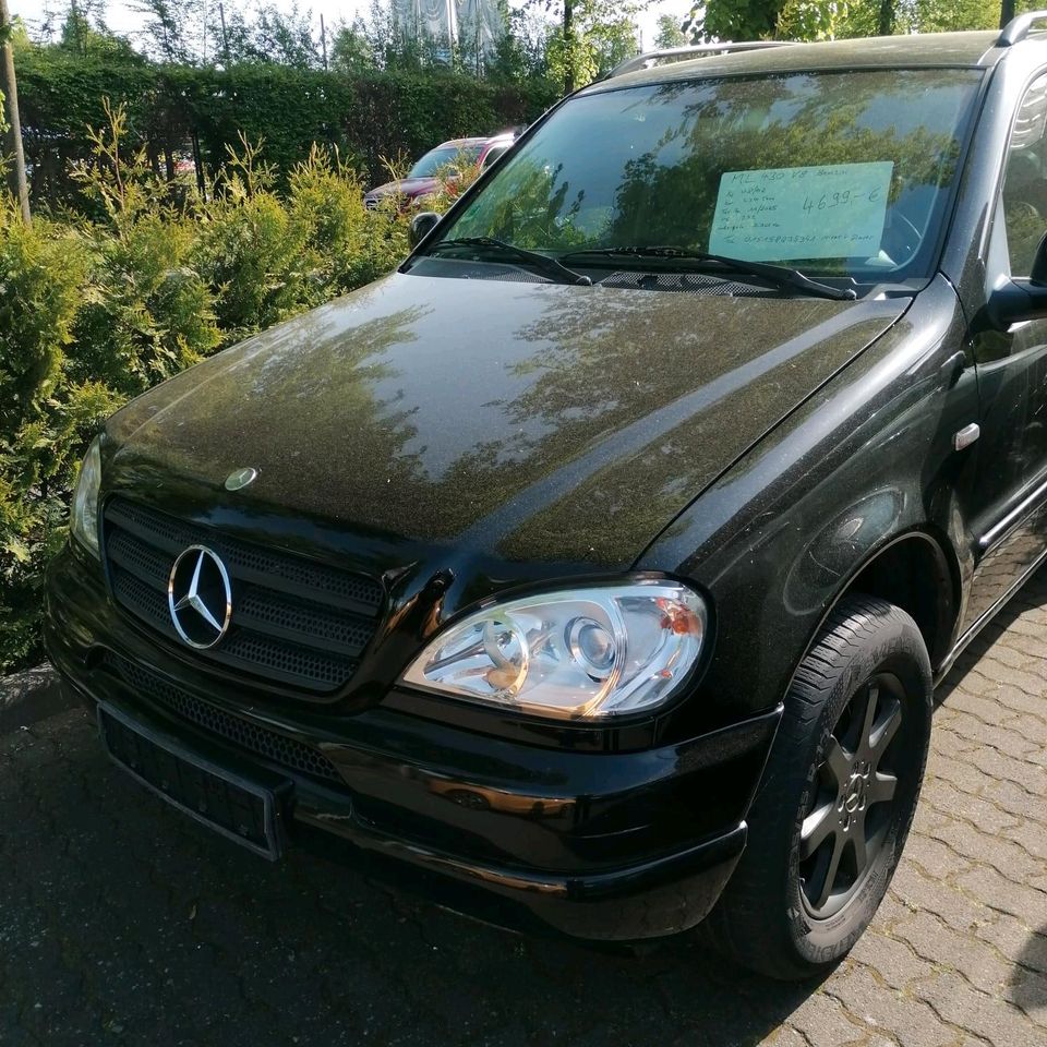 Mercedes ML 430 V8 in Rheda-Wiedenbrück