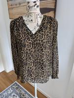 VILA Bluse Langarmshirt Blusenshirt Gr. 38 Gr. M NEUWERTIG Nordrhein-Westfalen - Werdohl Vorschau