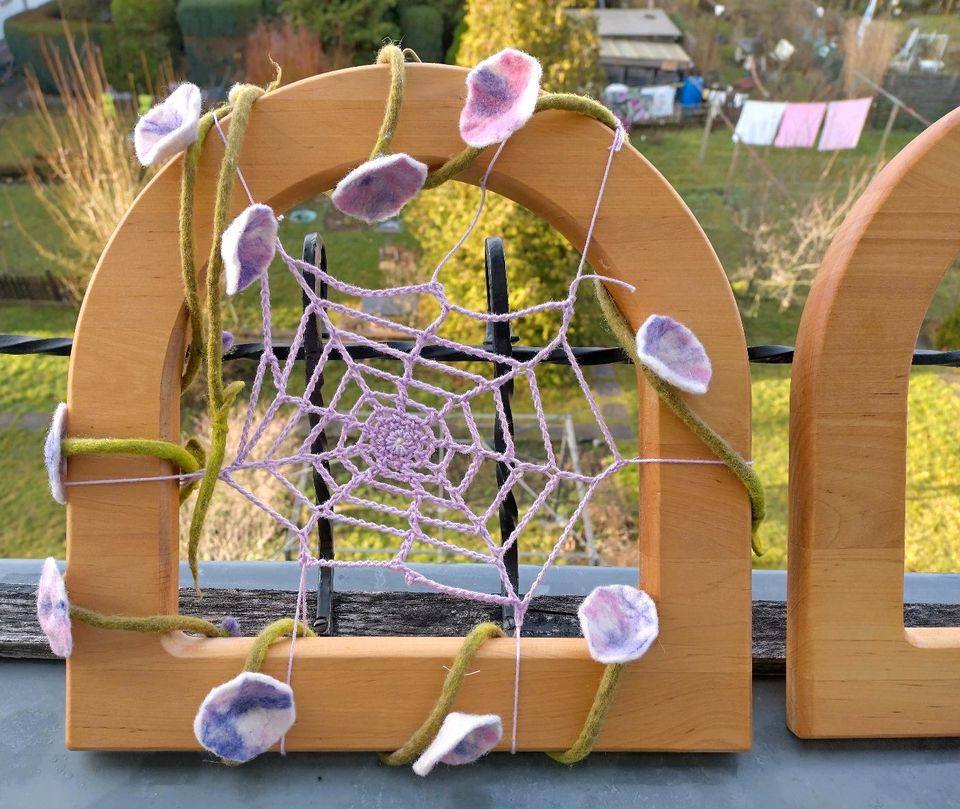 Fenster aus Holz Fensterrahmen Deko Kinderzimmer in Magdeburg