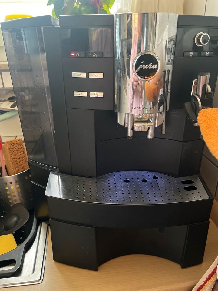 Kaffeevollautomat von Jura in Lohmar