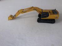 KOMATSU PC210 Hydraulikbagger Modell Nordrhein-Westfalen - Warstein Vorschau